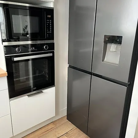 Bright * Saint-Barthelemy-d'Anjou