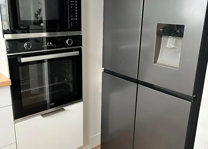 Bright * Saint-Barthelemy-d'Anjou